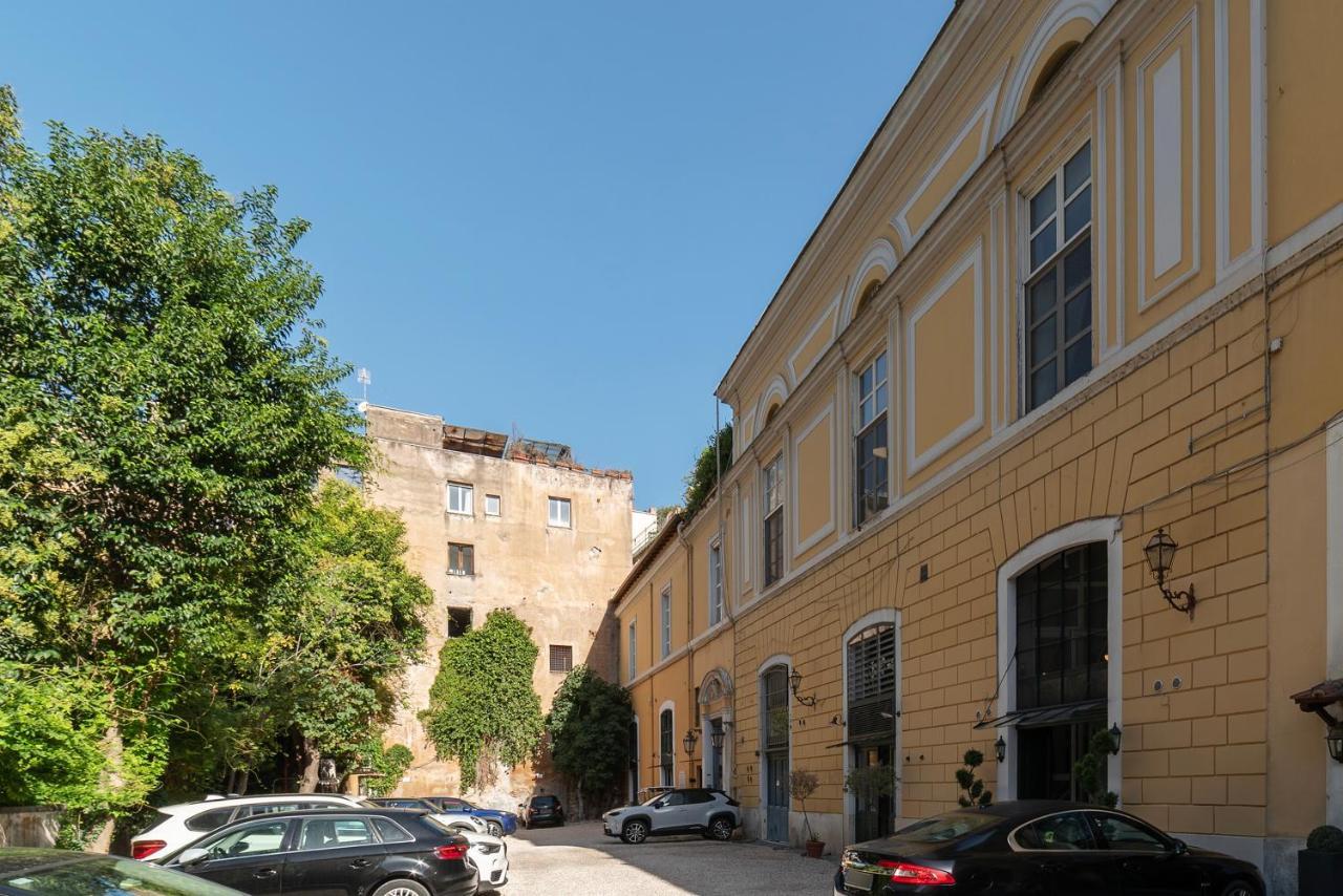 Studi Patrizi Dreaming Luxury Duplex Apartment ローマ エクステリア 写真
